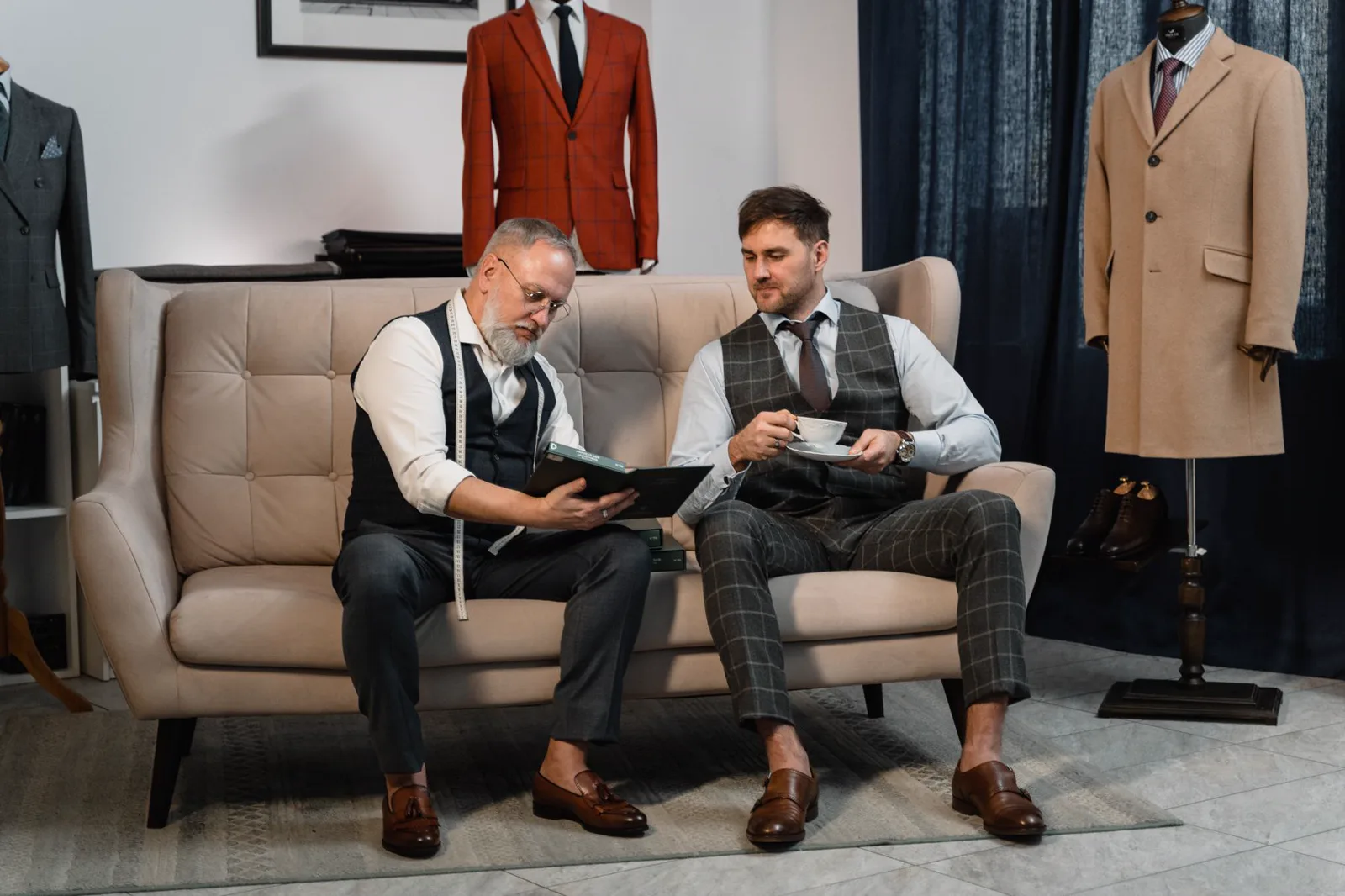 A client and specialist reviewing material samples together