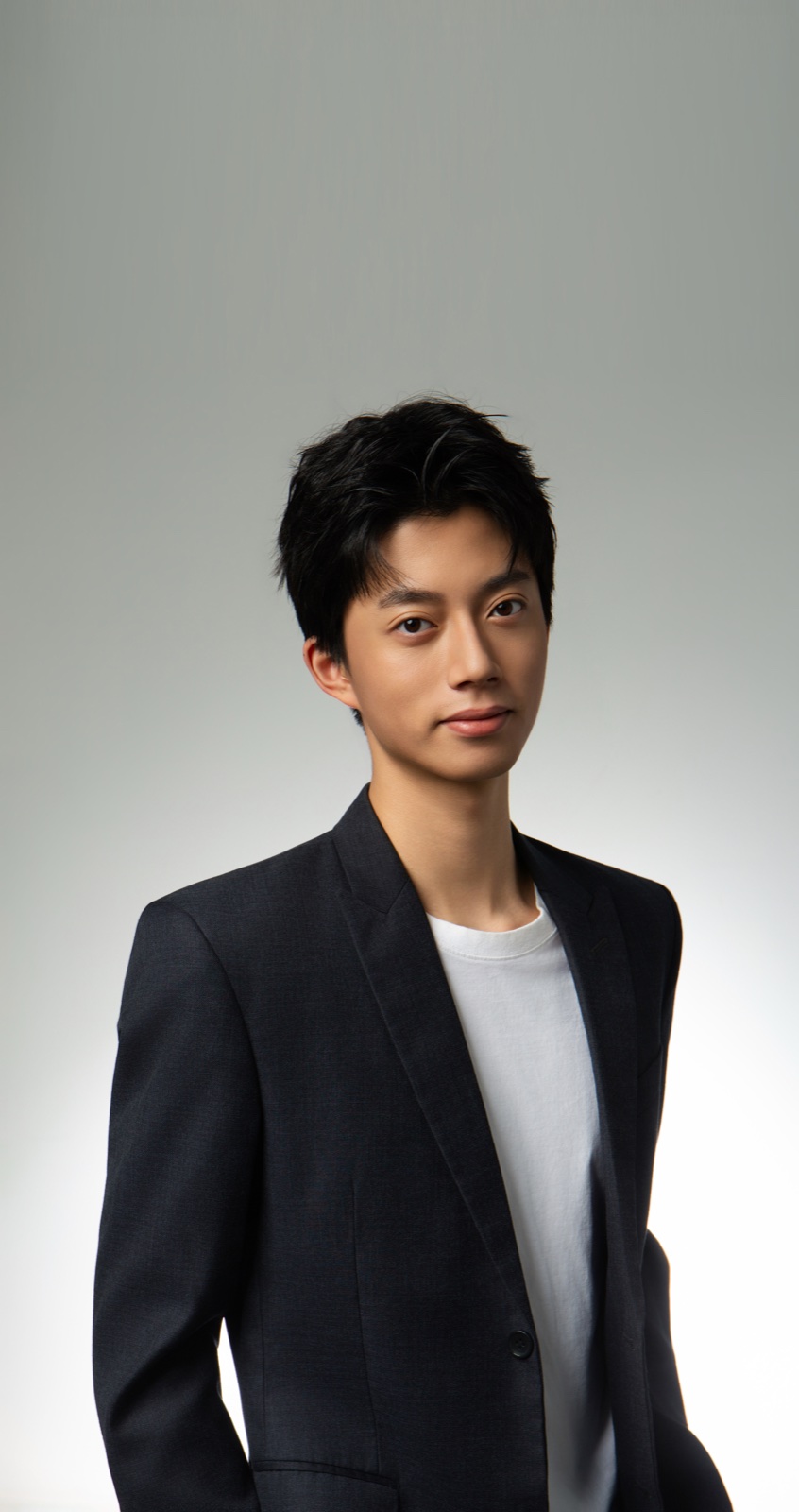 Zemil Chen, Founder and Sourcing Lead of YIMO Global